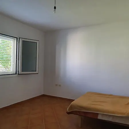 Lodge For Rents Kamez